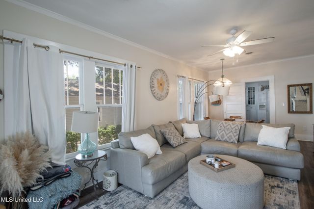 258 Querens Avenue, Biloxi, MS 39530