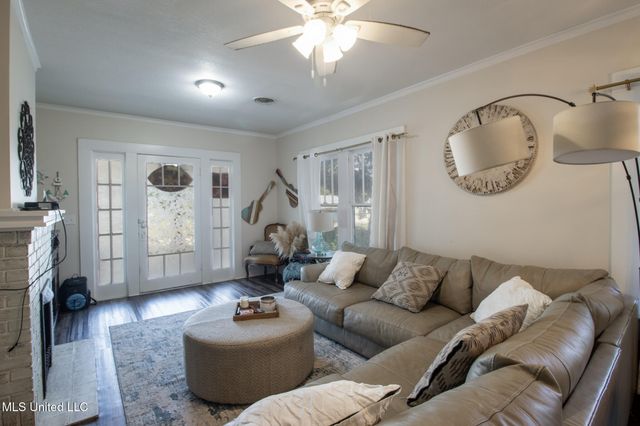 258 Querens Avenue, Biloxi, MS 39530