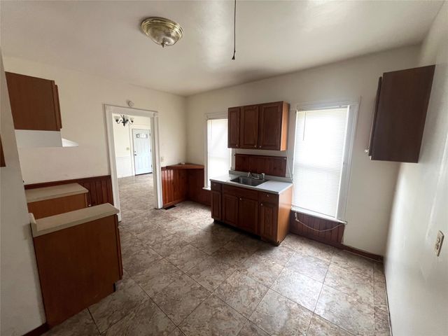 1026 E 25TH Street, Erie, PA 16503