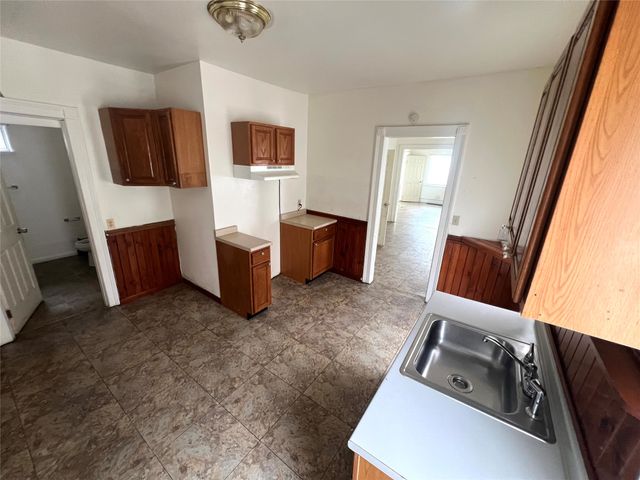 1026 E 25TH Street, Erie, PA 16503