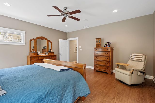 810 E 856 N, Lake Village, IN 46349