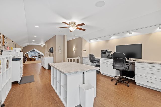 810 E 856 N, Lake Village, IN 46349
