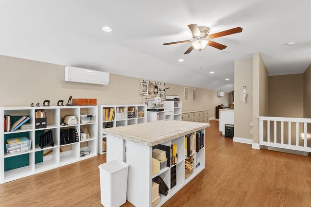 810 E 856 N, Lake Village, IN 46349