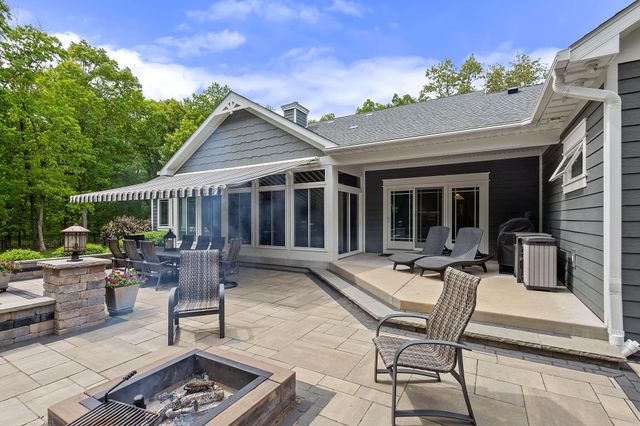 810 E 856 N, Lake Village, IN 46349