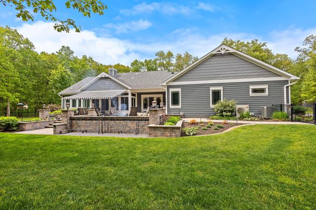 810 E 856 N, Lake Village, IN 46349
