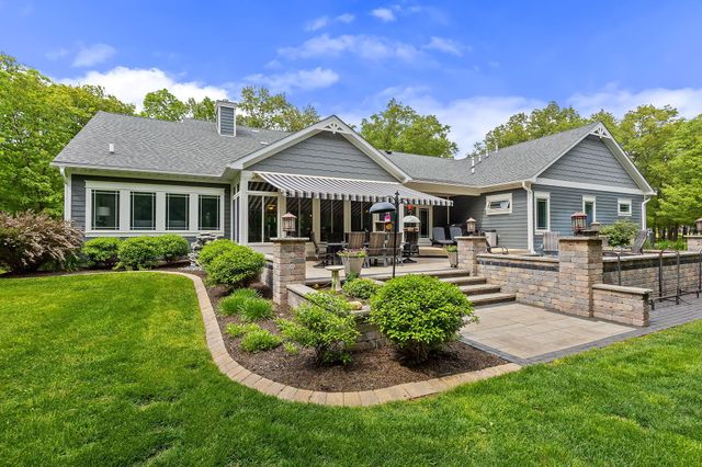 810 E 856 N, Lake Village, IN 46349