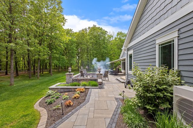 810 E 856 N, Lake Village, IN 46349