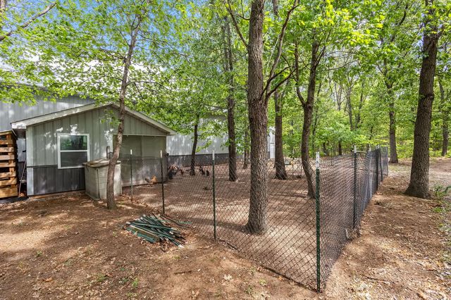 810 E 856 N, Lake Village, IN 46349