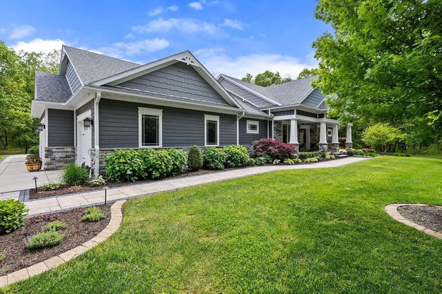 810 E 856 N, Lake Village, IN 46349