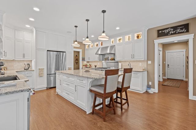 810 E 856 N, Lake Village, IN 46349