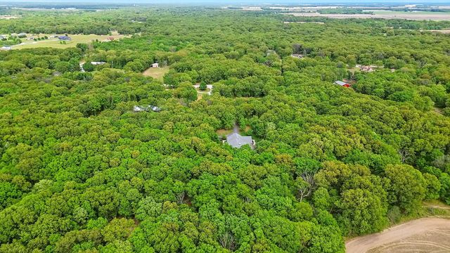 810 E 856 N, Lake Village, IN 46349