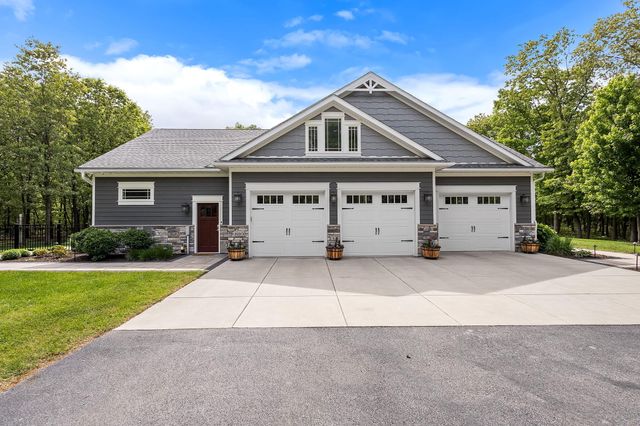 810 E 856 N, Lake Village, IN 46349
