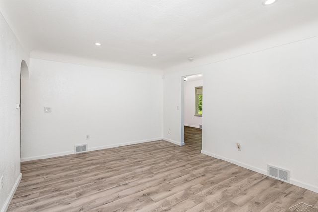 2411 Sheridan Avenue, Saginaw, MI 48601