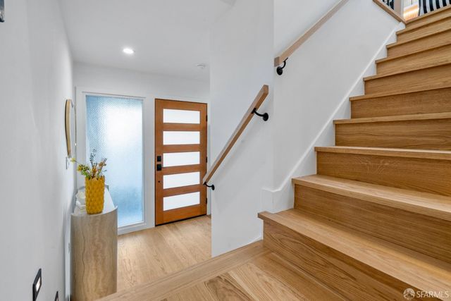 55 Jules Avenue, San Francisco, CA 94112