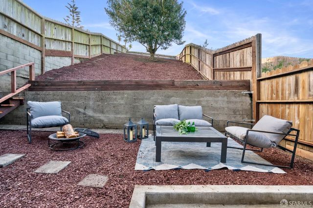 55 Jules Avenue, San Francisco, CA 94112