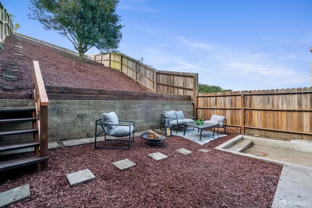 55 Jules Avenue, San Francisco, CA 94112