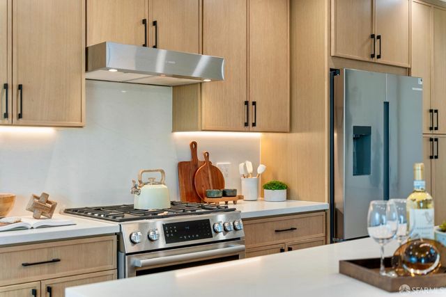 55 Jules Avenue, San Francisco, CA 94112