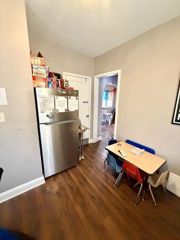 5015 N 49th STREET, Milwaukee, WI 53218