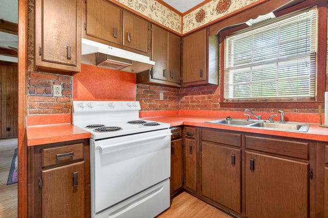 1625 Alexander Circle, Summerville, SC 29486