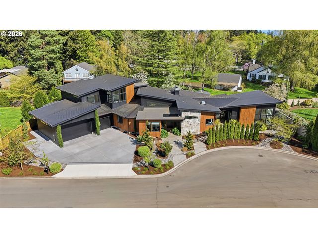 121 S SANTA FE Ct, Vancouver, WA 98661
