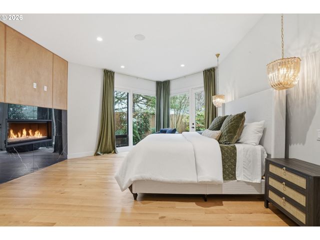 121 S SANTA FE Ct, Vancouver, WA 98661