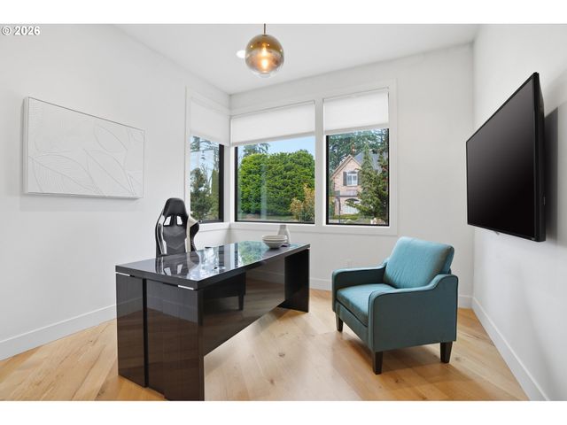 121 S SANTA FE Ct, Vancouver, WA 98661
