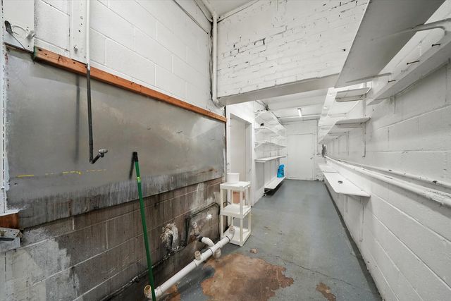 6309 W Grand Avenue, Chicago, IL 60639