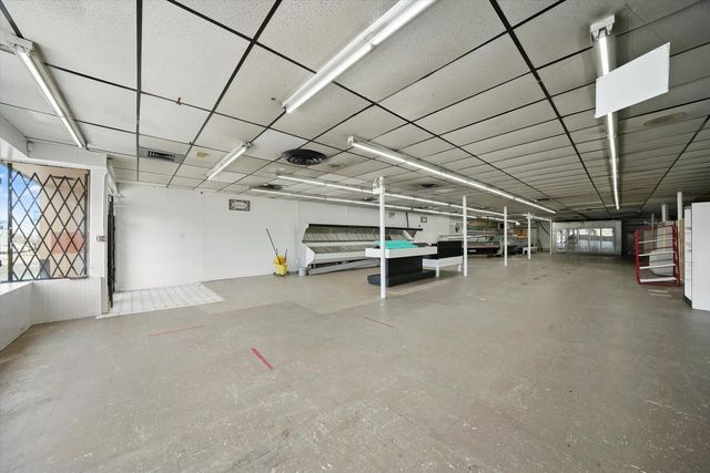 6309 W Grand Avenue, Chicago, IL 60639