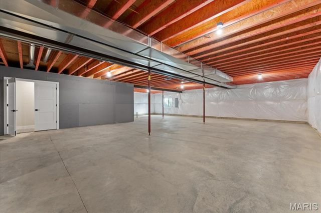 825 Golden Bell Lane, O'fallon, IL 62269