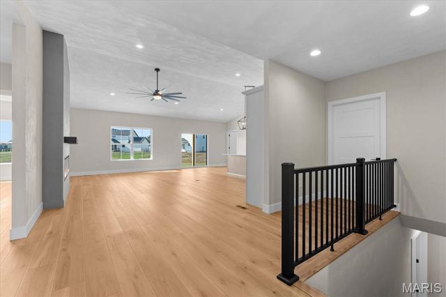 825 Golden Bell Lane, O'fallon, IL 62269