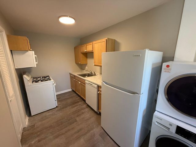 213 N ANN ST 5, Columbia, MO 65201