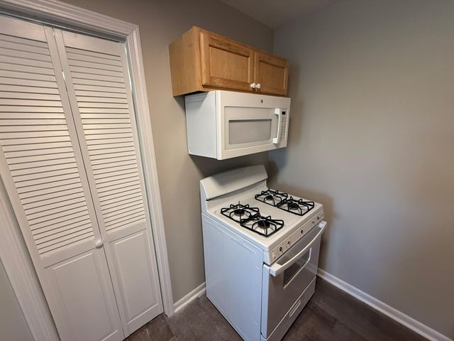 213 N ANN ST 5, Columbia, MO 65201