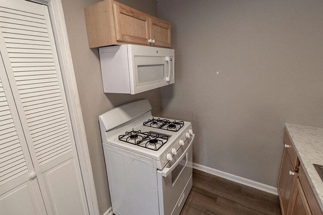 213 N ANN ST 5, Columbia, MO 65201