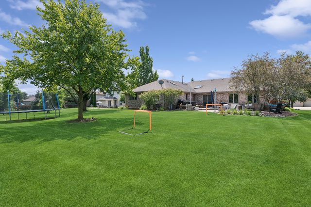 22127 Clary Sage Drive, Frankfort, IL 60423