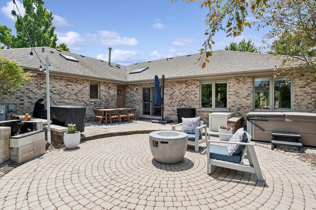 22127 Clary Sage Drive, Frankfort, IL 60423