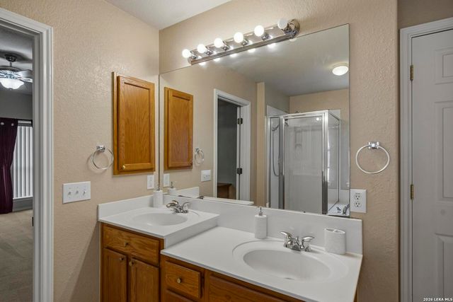 8943 Burnt Path, Helotes, TX 78023