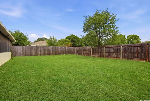 8943 Burnt Path, Helotes, TX 78023