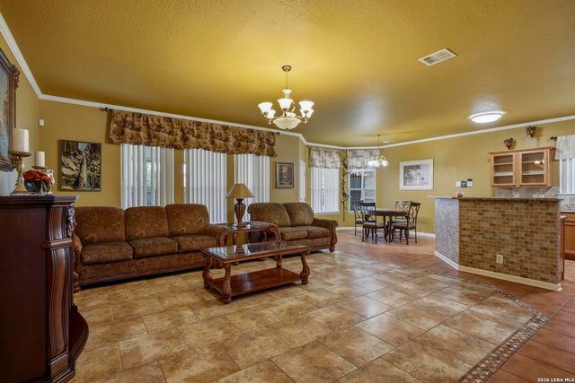 8943 Burnt Path, Helotes, TX 78023