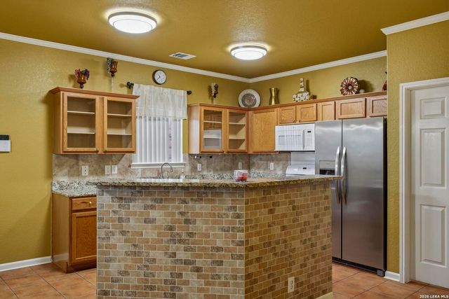 8943 Burnt Path, Helotes, TX 78023