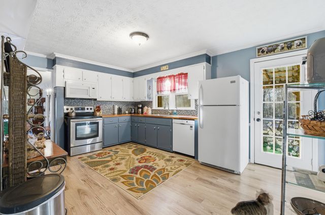 5 Alpine Drive, Lafayette, GA 30728