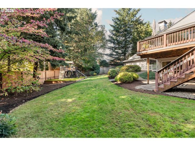 8090 Sw CARMEL Ct, Portland, OR 97223