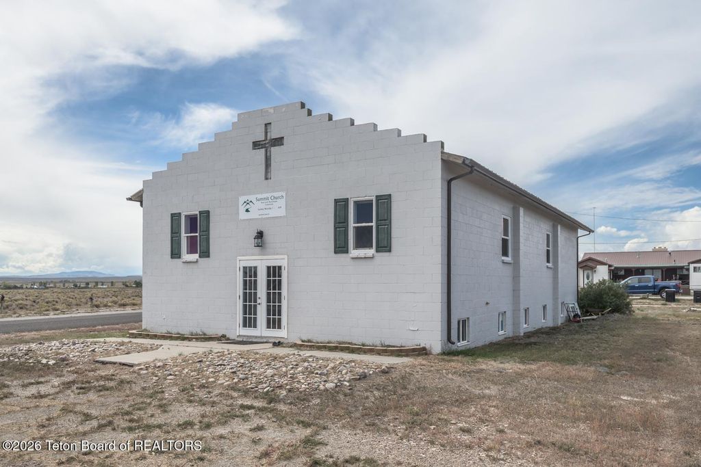 3 WINKELMAN Avenue, Big Piney, WY 83113 photo 3
