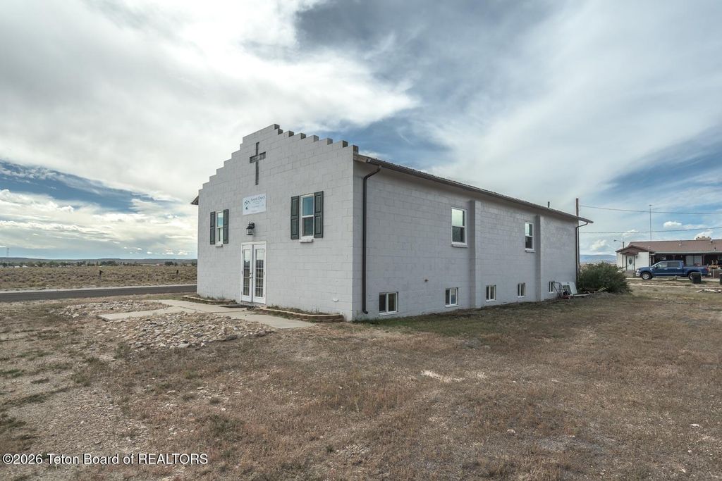3 WINKELMAN Avenue, Big Piney, WY 83113 photo 4