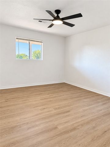 1325 W Price Lane, Rogers, AR 72758