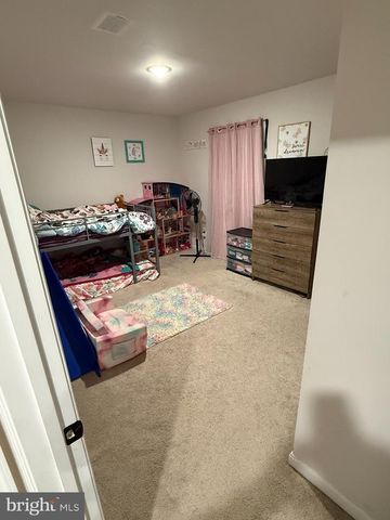 89 PREENING RD, Hedgesville, WV 25427