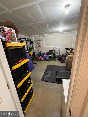 89 PREENING RD, Hedgesville, WV 25427