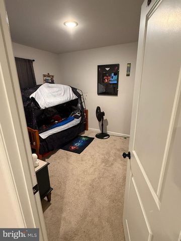 89 PREENING RD, Hedgesville, WV 25427