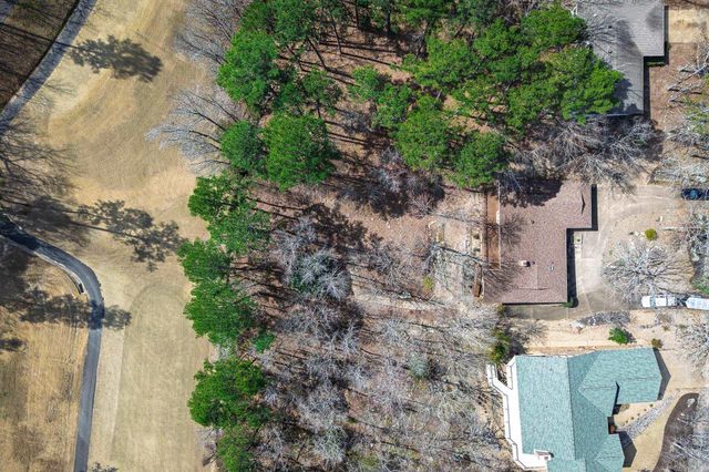 12 almendra lane, Hot Springs Village, AR 71909