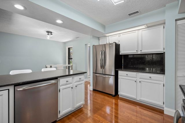 5300 SE Schooner Oaks Way, Stuart, FL 34997