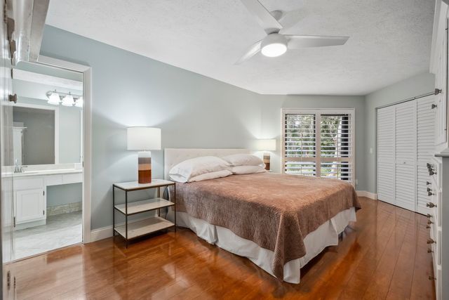 5300 SE Schooner Oaks Way, Stuart, FL 34997